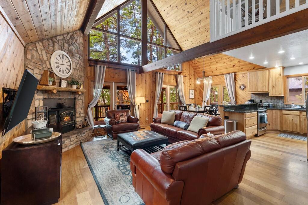 Luxury Cabin Oasis Getaway Heart Of Munds Park Eksteriør billede